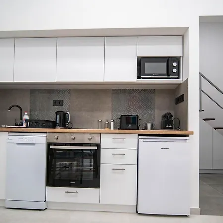 Apartament Free Parking Basilica Rob's - Ac, Wi-fi, Smart Tv