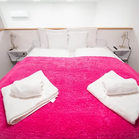 Free Parking Basilica Rob's - Ac, Wi-fi, Smart Tv Apartment